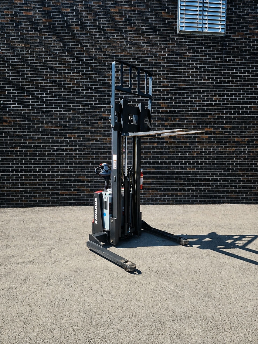 2019 Raymond Stacker Walk-behind Forklift 2500lbs Cap. – Low Hour - 123Forklift