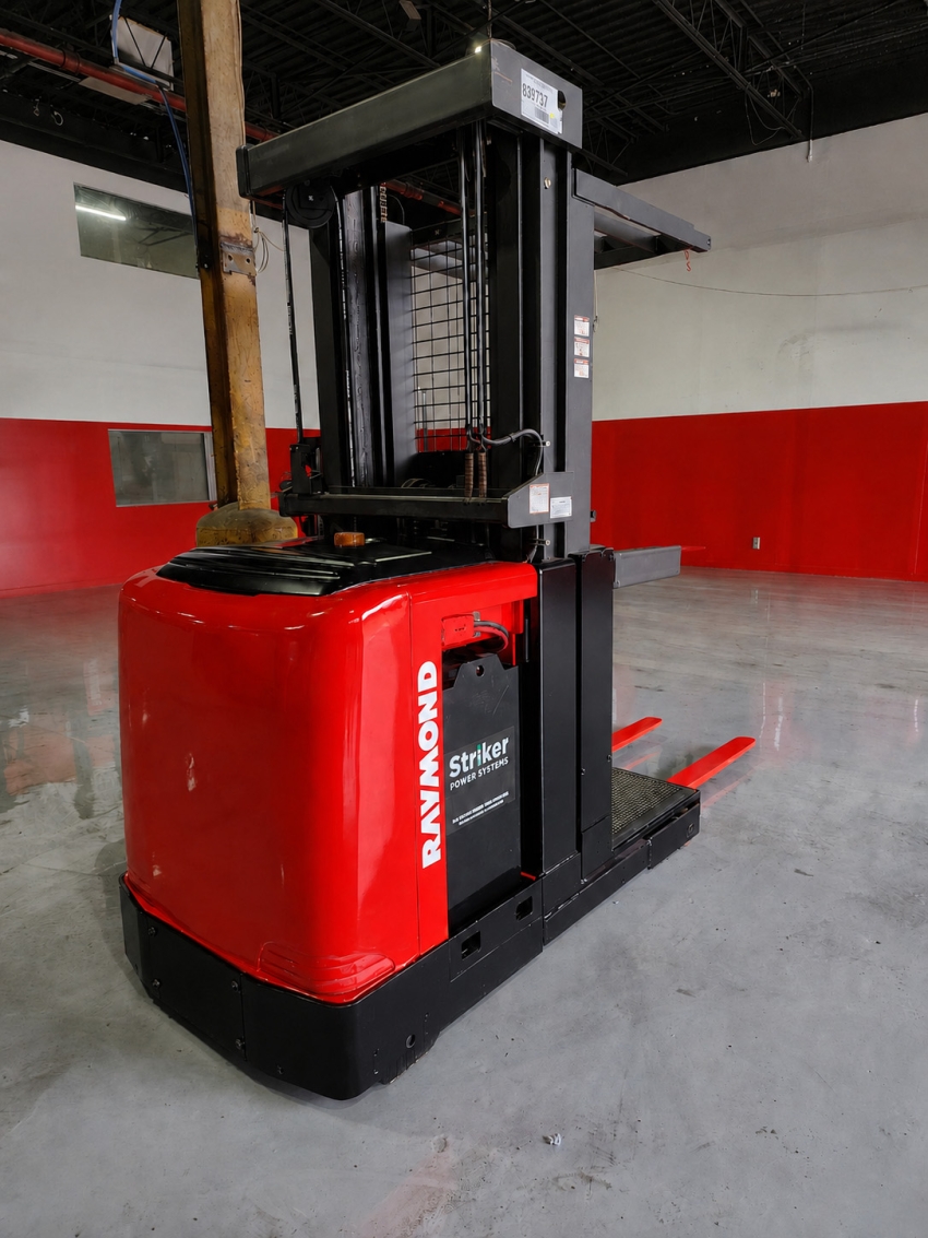 2016 Raymond Order Picker with 3,000lbs Cap. - Certified  - 123Forklift