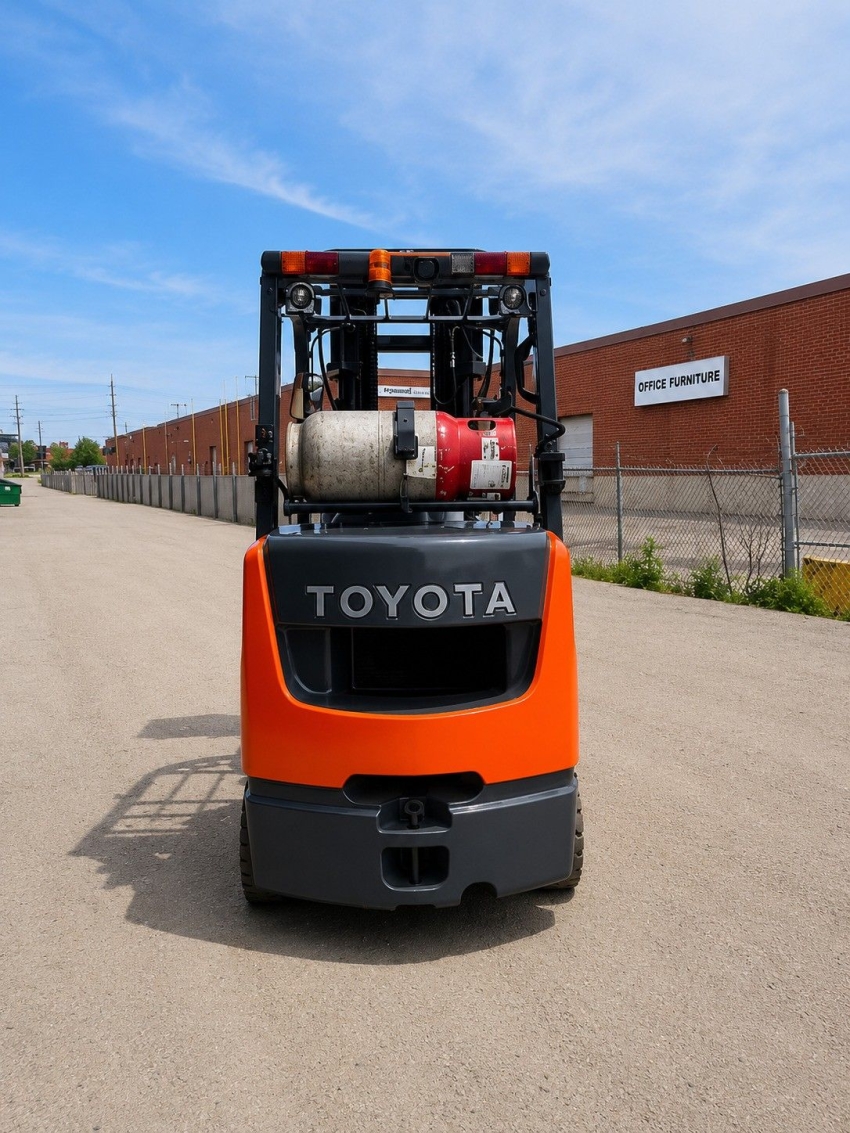 2020 Toyota 6500lbs cap Forklift 4stage side-shift and fork-positioner - 123Forklift