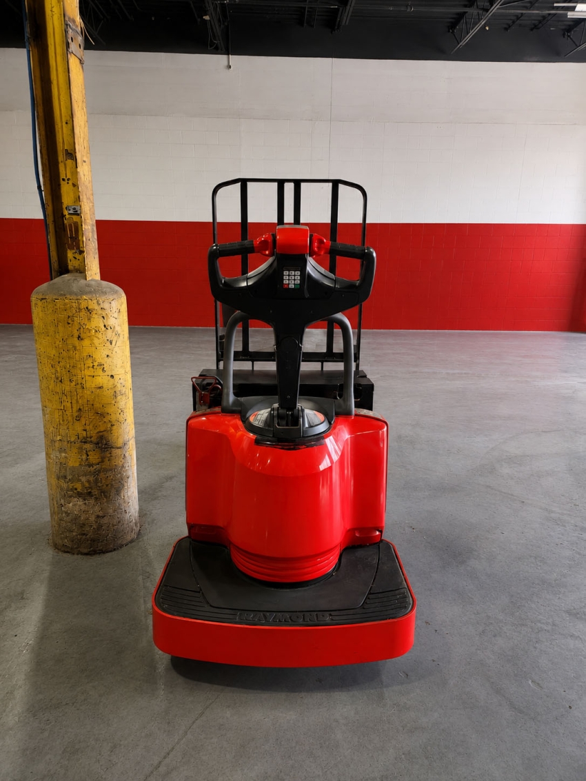 Raymond Electric Rider Pallet Jack 6,000lbs. w/ Charger - 123Forklift
