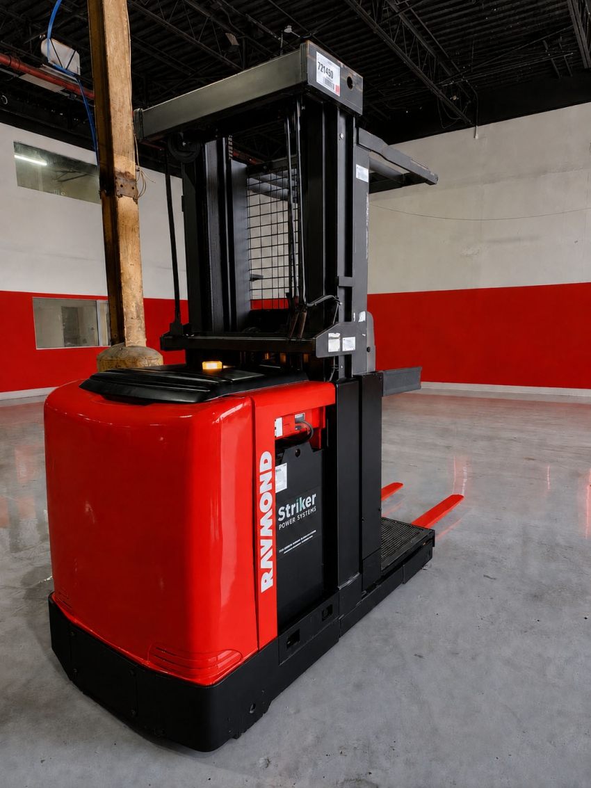 2017 Raymond Order Picker with 3,000lbs Capacity - Certified  - 123Forklift