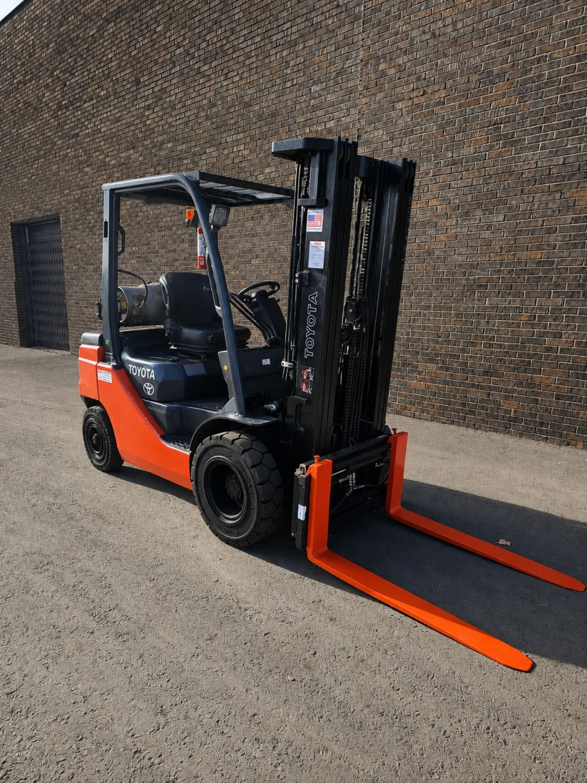2022 Toyota 5000lbs Cap, Outdoor Pr...