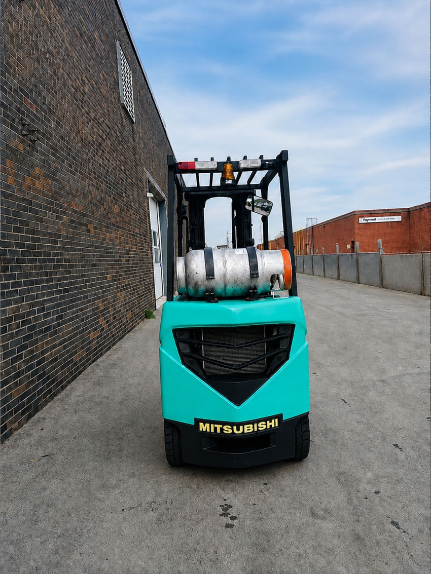 2015 Mitsubishi LPG Forklift 3000lbs Cap. 3 Stage Mast Side-Shift - 123Forklift