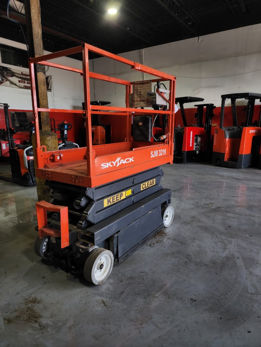 Skyjack 3219 Scissor Lift Certified  - 123Forklift