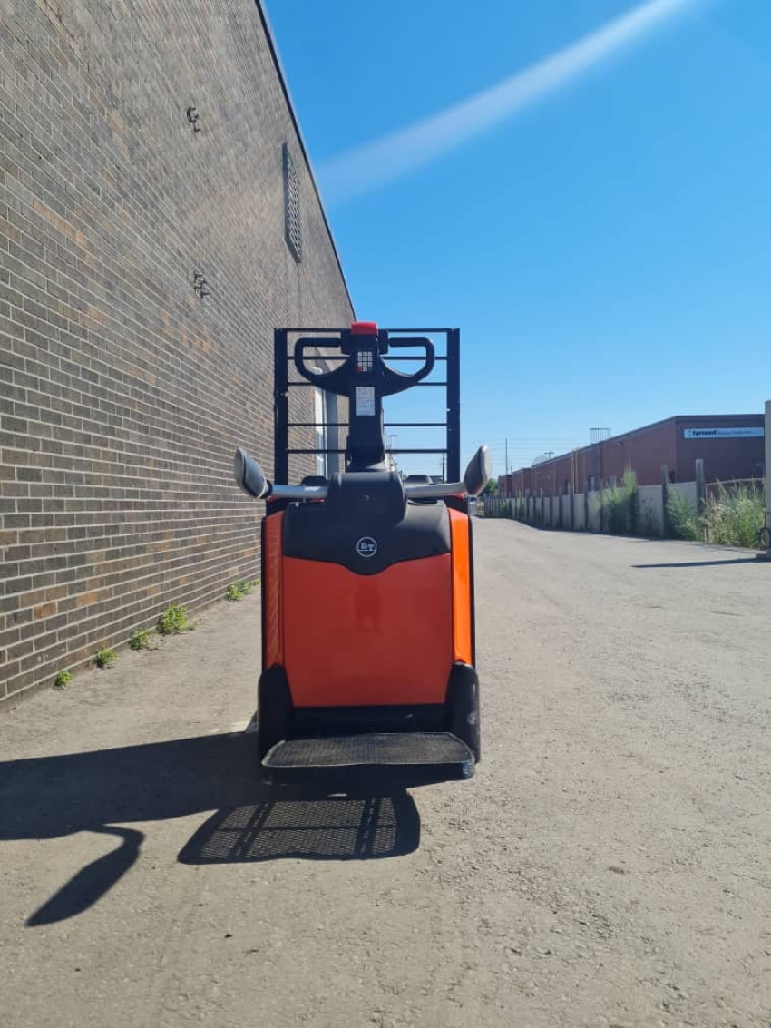2014 BT ELECTRIC RIDE-ON PALLETJACK FORKLIFT 4500LBS CAPACITY - 123Forklift