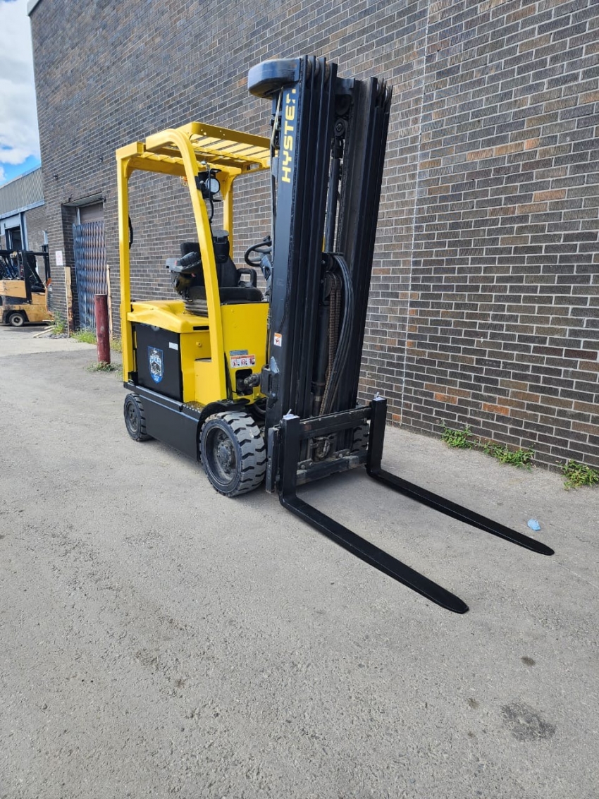 2018 Hyster 5000 LBS Cap. Electric ...