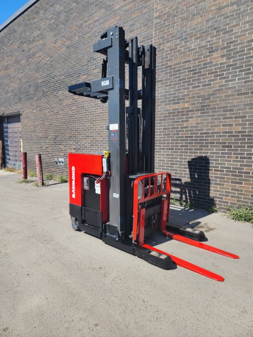  2014 Raymond DOUBLE DEEP REACH 2500LB cap charger Included (1) - 123Forklift