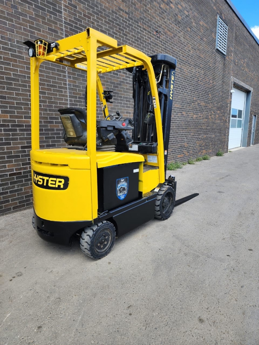 2018 Hyster 5000 LBS Cap. Electric Forklift 4 Stage 23 FT Max Lift - 123Forklift