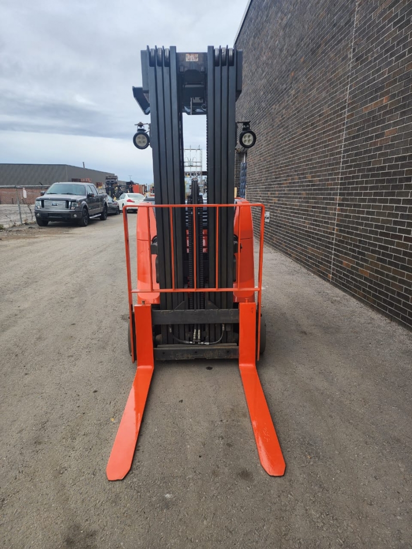 2020 Toyota Electric Dock Stocker Stand Up Forklift with 3,000lbs Cap 4-stage with Side-shift - 123Forklift