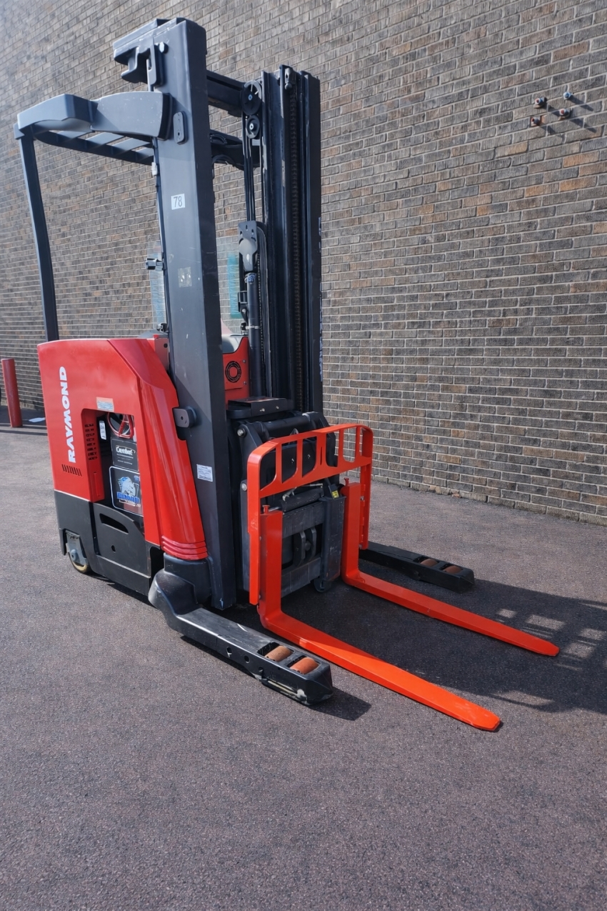 Raymond Deep Reach Forklift with 3,200 lb Capacity.