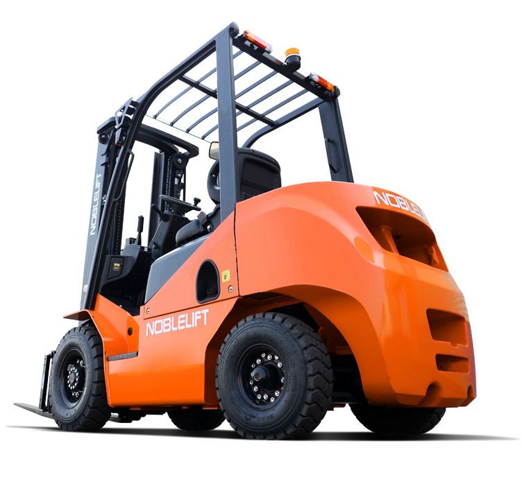 4-Wheel Diesel? Pneumatic Forklift