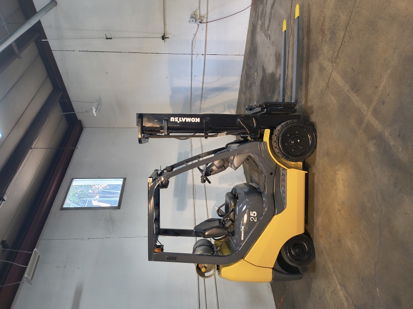 2012 Komatsu - 123Forklift