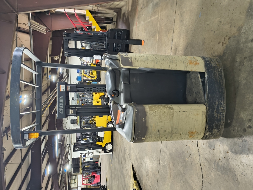 1999 Crown - 123Forklift