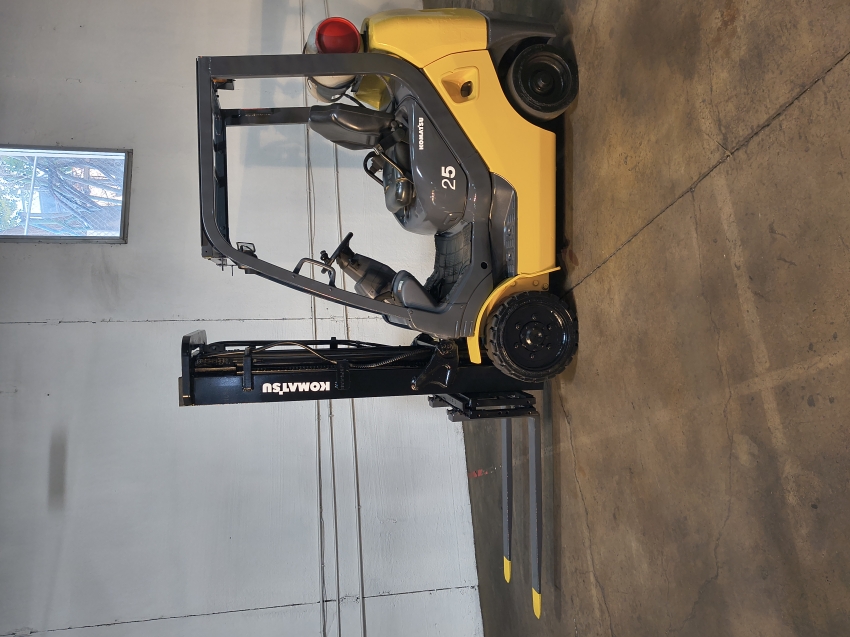 2012 Komatsu - 123Forklift